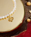 The Gauri - สร้อยข้อมือเบิกเนตร พระแม่อุมาเทวี อัญมณี Pearl - The Hindu Gods Series - Harmenstone Thailand