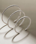 The Suwan Cuff | Celestial White - กำไลข้อมือท้าวเวสสุวรรณบันดาลทรัพย์ - The Vessavana Series - Harmenstone Thailand
